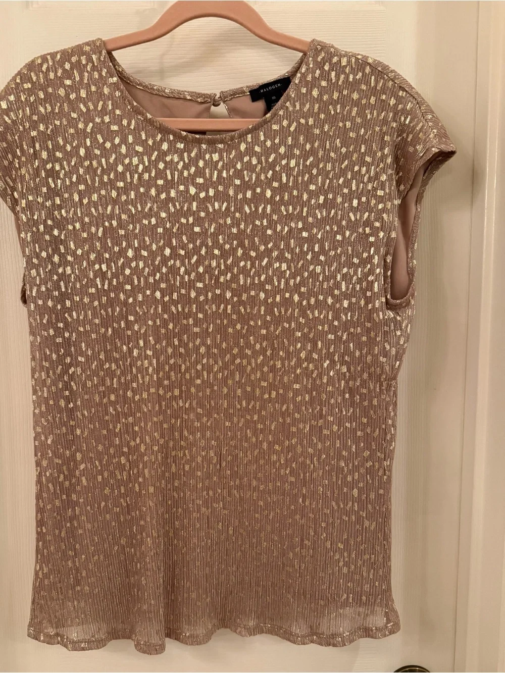 Halogen Metallic Print Plisse Cap Sleeve Shell Blouse M Champagne Gold